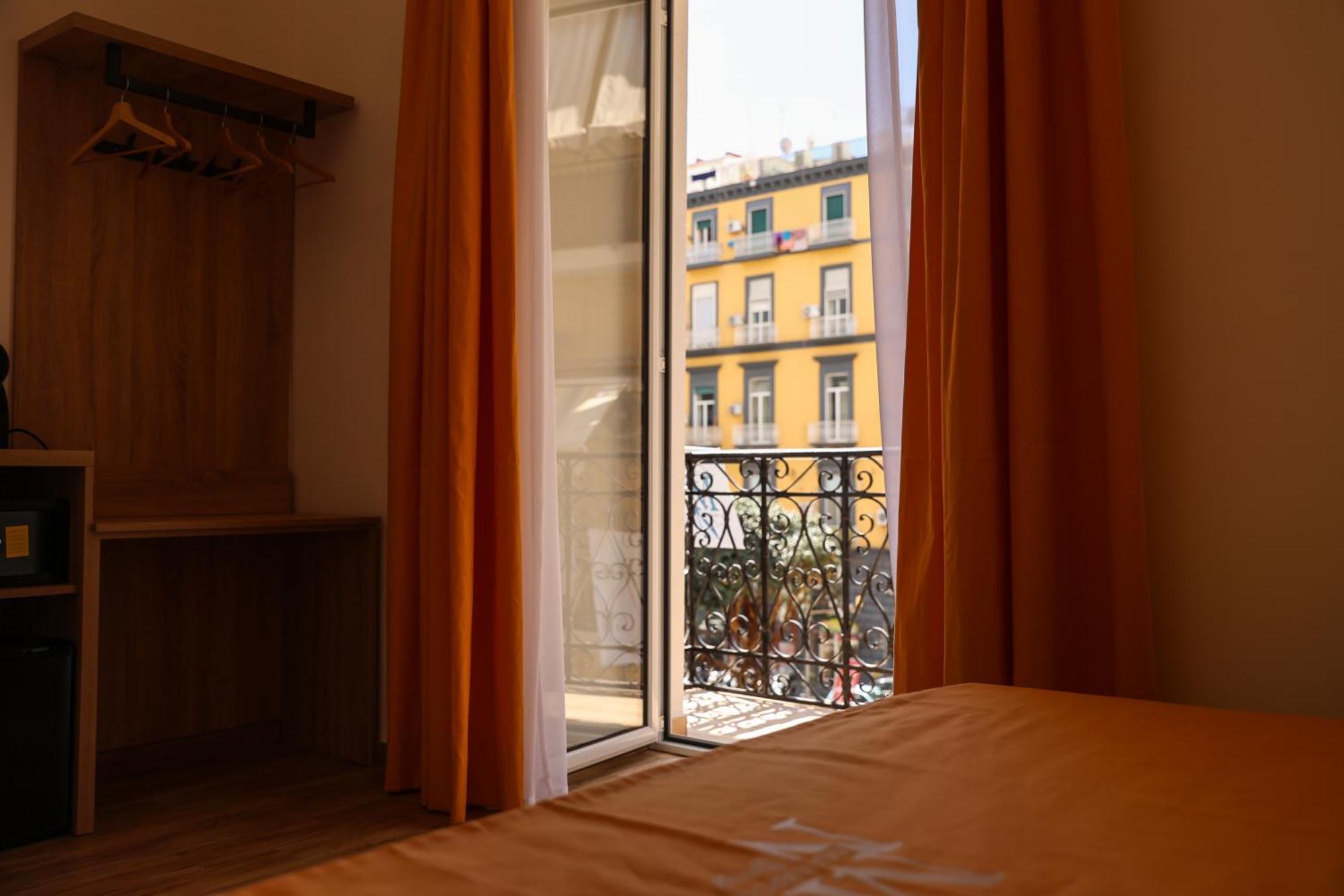 Mia Napoli Bed and Breakfast Buitenkant foto